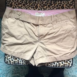 Old navy khaki ladies shorts